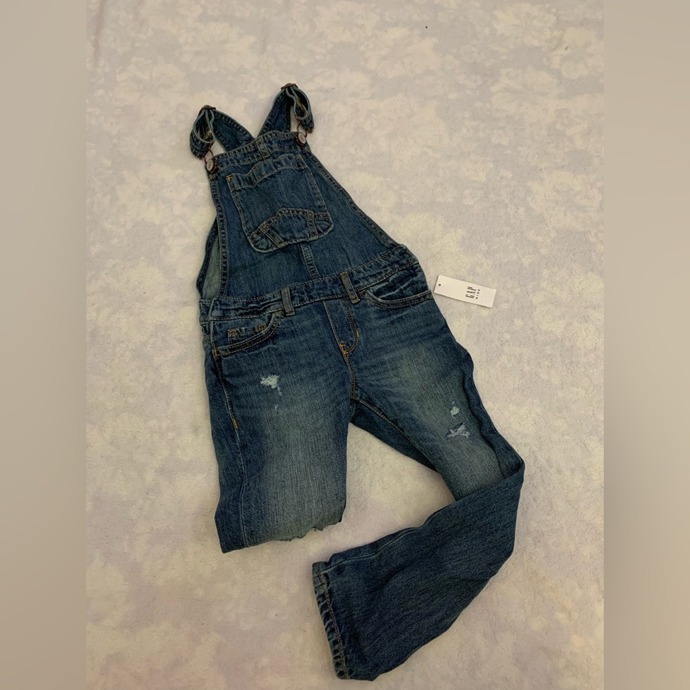 Little kids denim overalls.